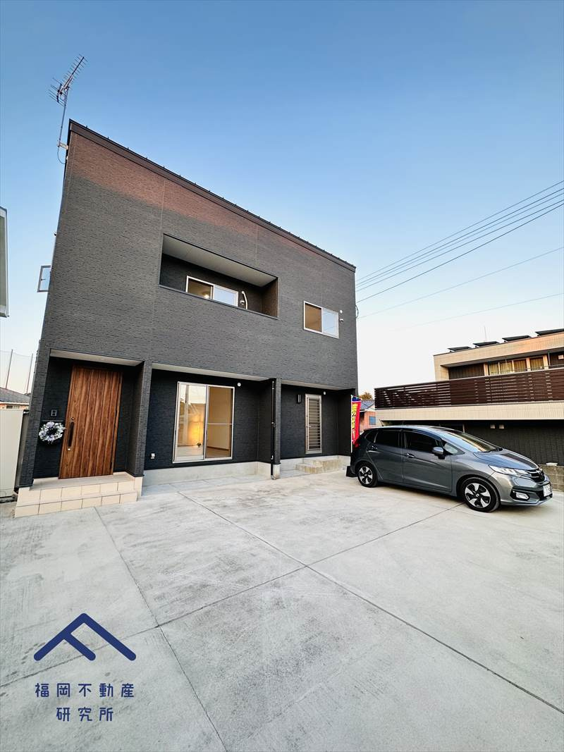 鳥栖市幸津町　戸建ての駐車場