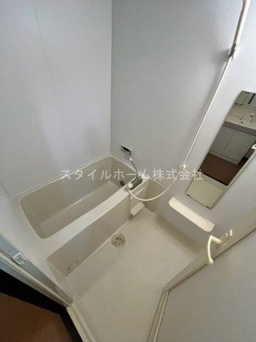 【バルコニー】 | セレーノ小鷹野 | イメージ写真