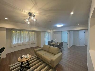 【外観】 | ベルシャトー高峰　Ｃ３棟〈仲介手数料無料〉 | リノベーション済み
保証付きマンションです