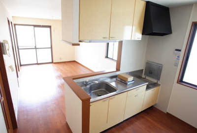 【居間・リビング】 | サニーヒル白水 | リビング別角度