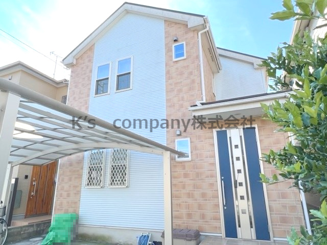 ■高座郡寒川町小谷3丁目　中古戸建■の外観|外観写真です☆駐車場にはカーポートが付いています♪