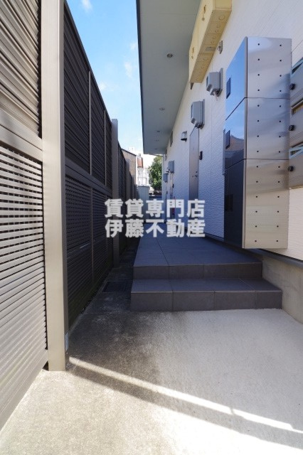 クレア天塚のエントランス