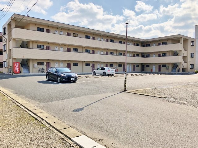 ウィンズコートの外観