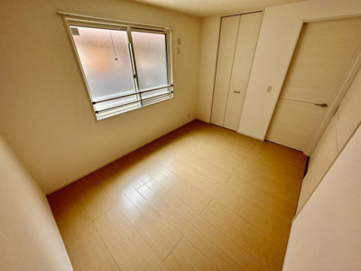 【洋室】 | ヴィラージュ