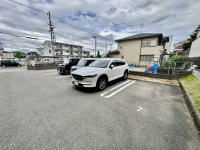 【駐車場】 | ヴィラージュ