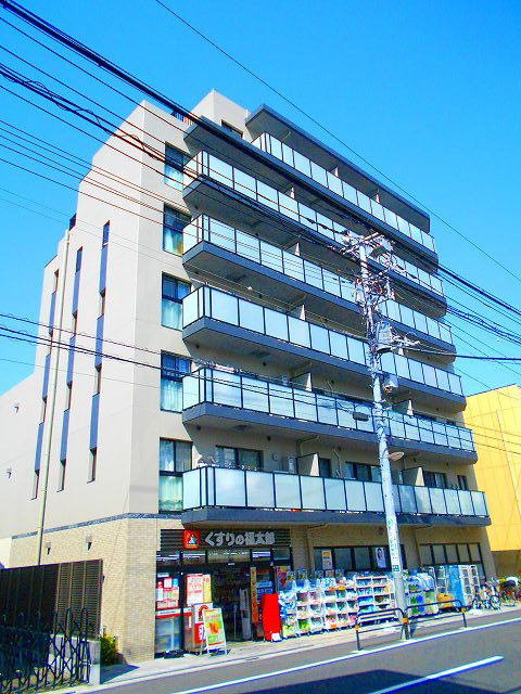 ドゥーエ南千住の外観