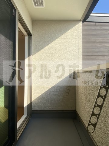 プランドール高安のバルコニー