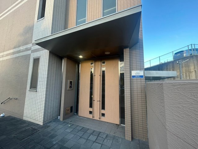 【エントランス】 | リヴィエール寺内町
