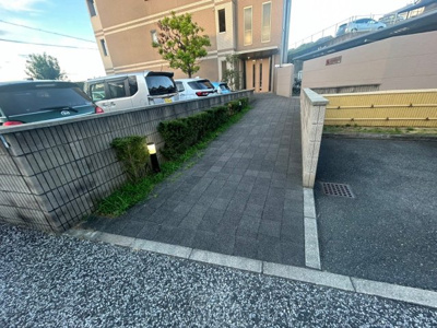 【駐車場】 | リヴィエール寺内町