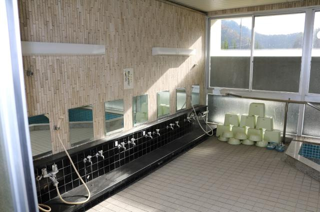 ６１８２５　山県市長滝事業用の内装