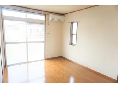 【洋室】 | シュロス川田