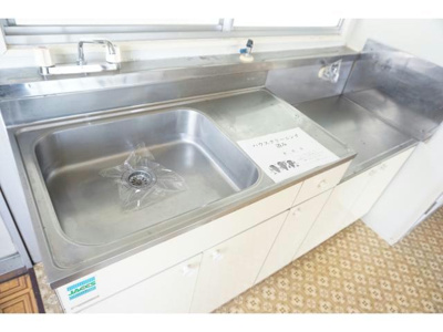 【キッチン】 | シュロス川田