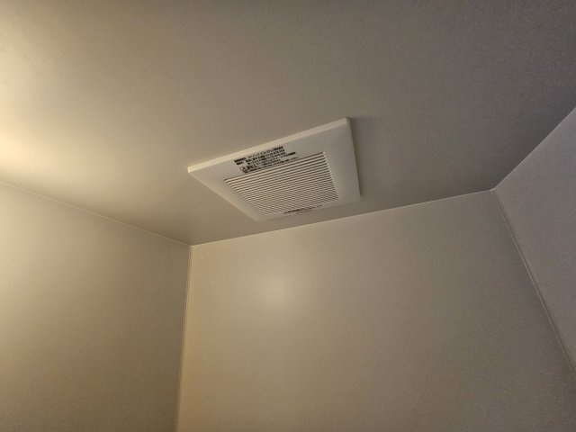 稗原マンションの内装