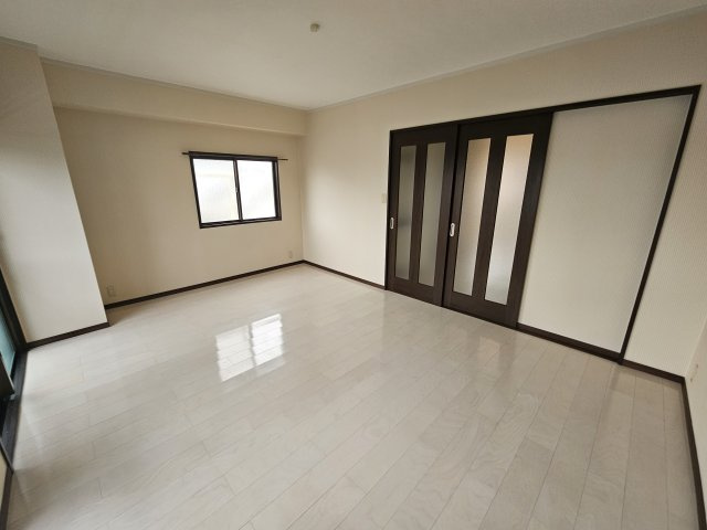 稗原マンションの居間・リビング