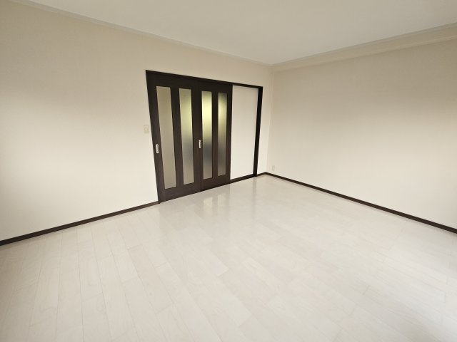 稗原マンションの居間・リビング