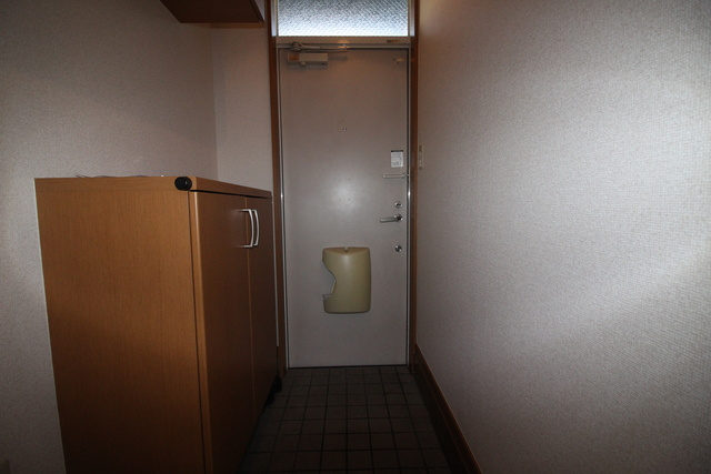 ストックヒルズの玄関|前回募集時の写真です。