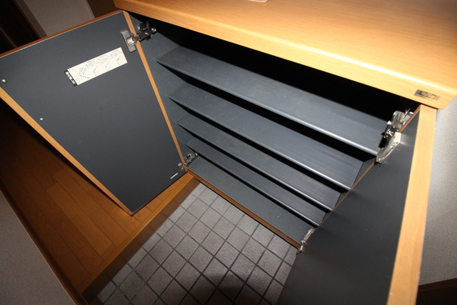 ストックヒルズの玄関|前回募集時の写真です。