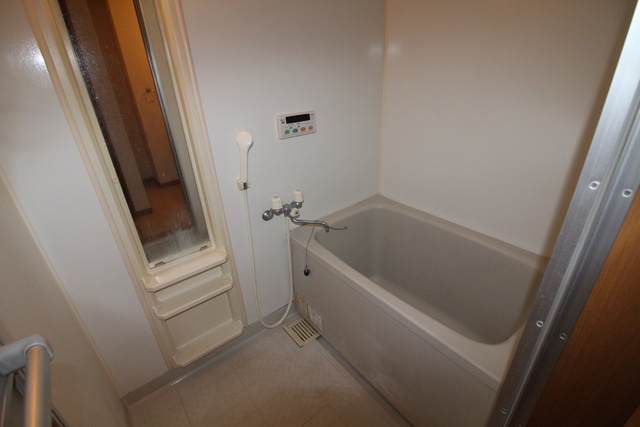 ストックヒルズの浴室|前回募集時の写真です。