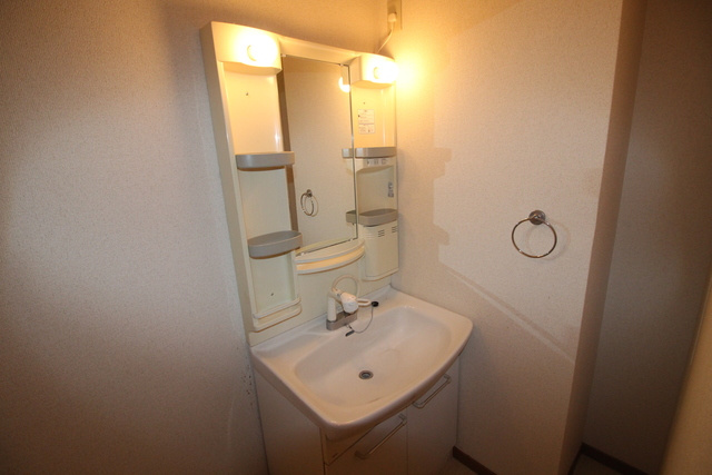 ストックヒルズの洗面所|前回募集時の写真です。