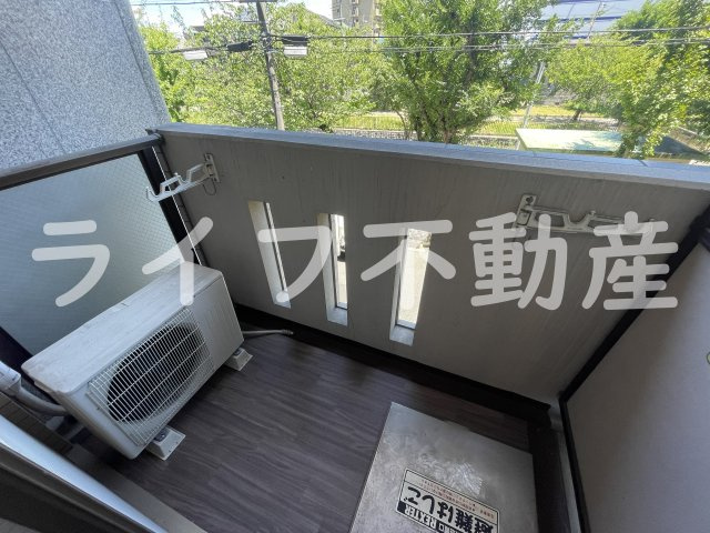 パークモダン高井田のバルコニー|開放的で明るい空間を演出してくれるバルコニーです