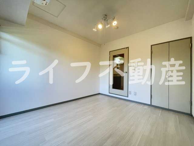 パークモダン高井田の居間・リビング|使いやすい居間です