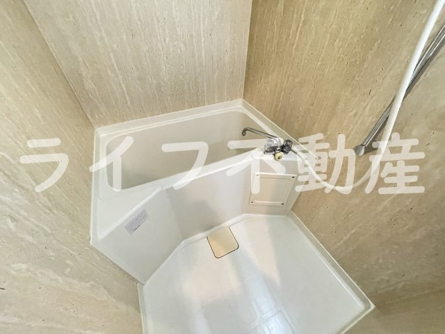 パークモダン高井田の浴室|コンパクトで使いやすいお風呂です