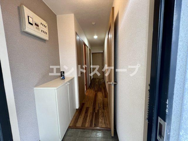 ハツミマンションBのエントランス|高崎、前橋エリアのお部屋探しはエンドスケープまで！お客様の理想お聞かせ下さい♪