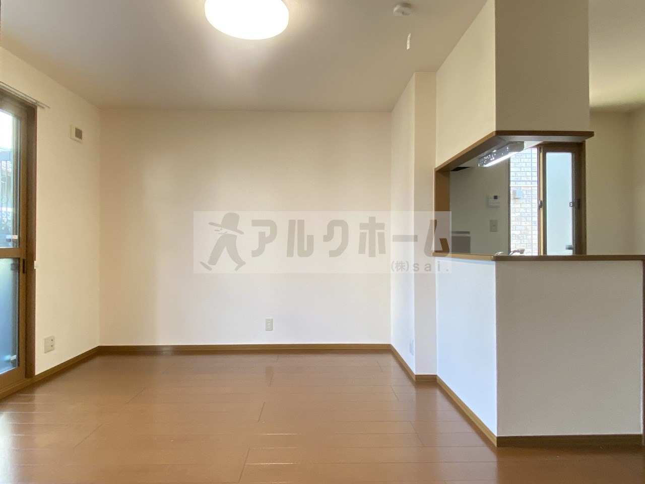 ヴィラージュC棟の居間・リビング