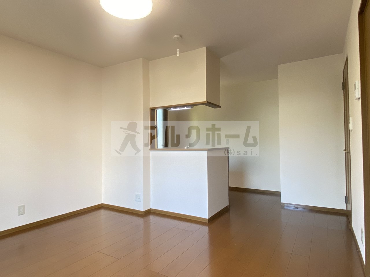 ヴィラージュC棟の居間・リビング