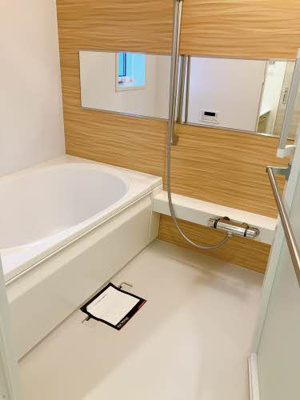 【浴室】 | シャーメゾン坂田町