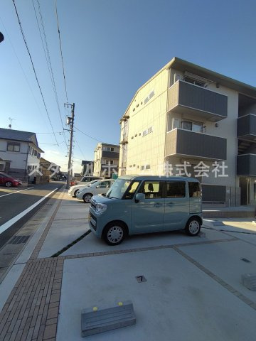 【駐車場】 | グランシャリオ芦原