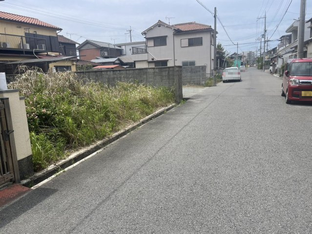 和歌山市松江北2丁目・土地・56699の前面道路含む現地写真