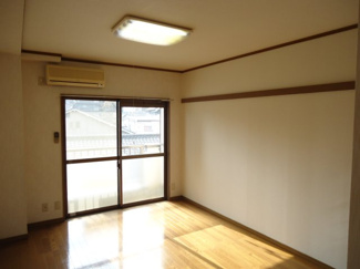 【居間・リビング】 | エメローズ丸之内 | 洋室7.5帖　※写真はイメージです