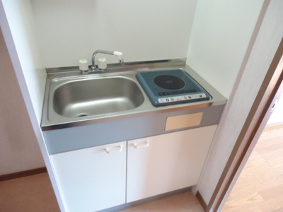 【キッチン】 | エメローズ丸之内 | システムキッチン　※写真はイメージです