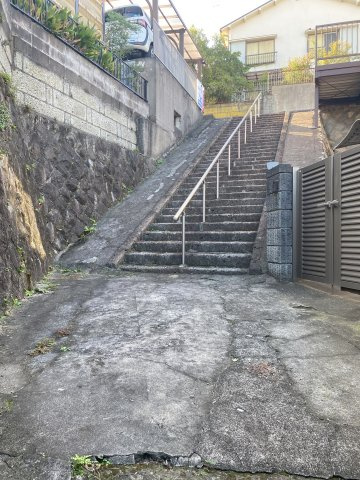 【 売主 】横浜市南区中里4丁目　戸建の外観