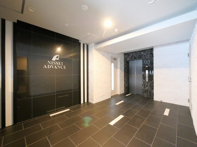 アドバンス天王寺南パキラのロビー