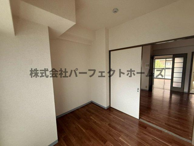 グランドヴィラ香里の洋室|広々とした洋室です