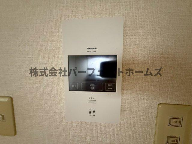 グランドヴィラ香里のキッチン|コンパクトなキッチンで掃除もラクラク