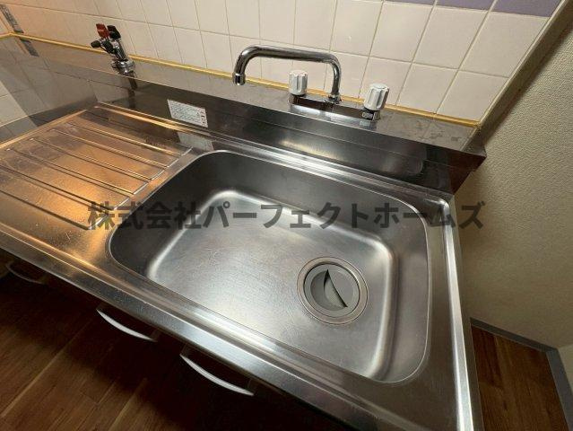 グランドヴィラ香里のキッチン|使いやすいキッチンです