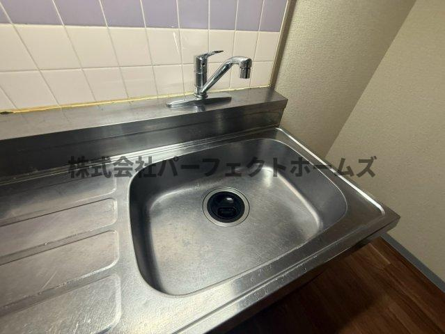 グランドヴィラ香里の和室|明るい和室です