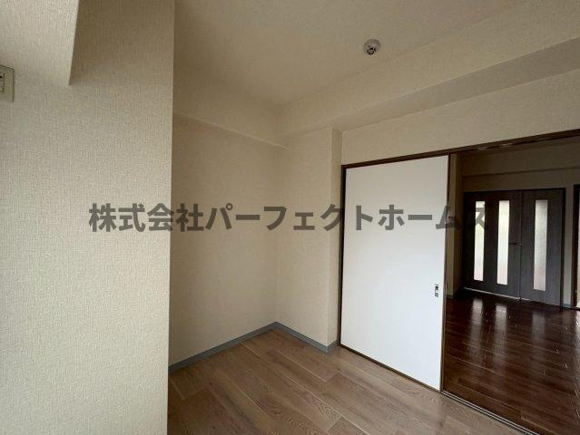 グランドヴィラ香里の居間・リビング|ゆったり過ごせるリビングです