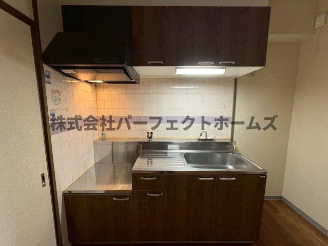 グランドヴィラ香里のキッチン|お料理しやすいキッチンです