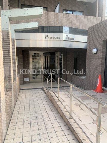 プレサンス天満のエントランス|エントランスです