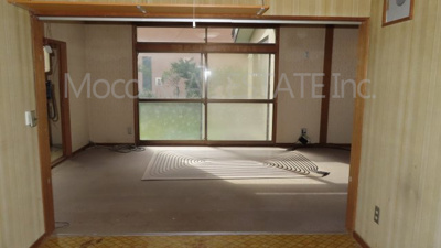 【居間・リビング】 | 北見市緑町中古住宅