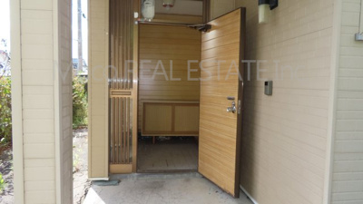 【玄関】 | 北見市緑町中古住宅