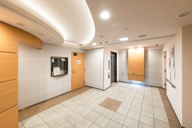 グリーンパーク日本橋三越前のエントランス