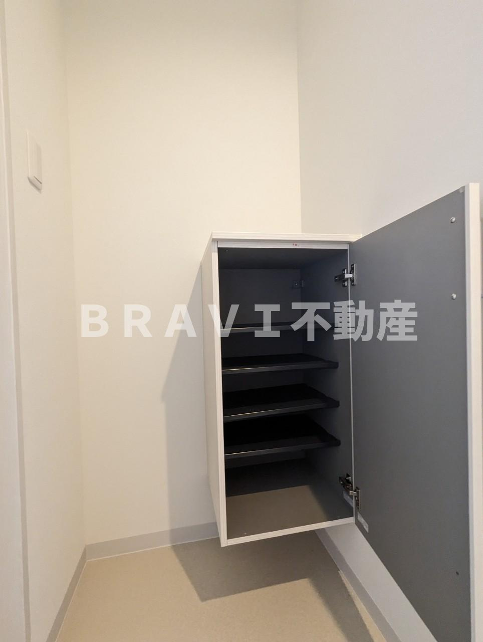 SFIDA森ノ宮 BRAVI不動産の玄関