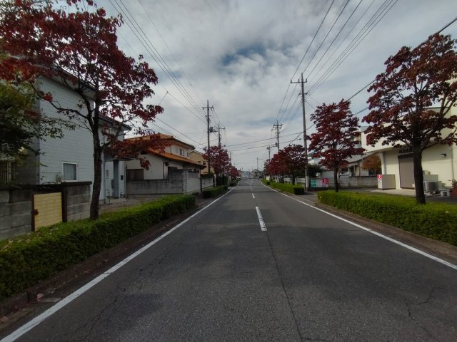 高崎市福島町売地の前面道路含む現地写真