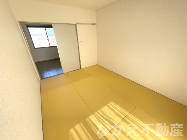 【寝室】