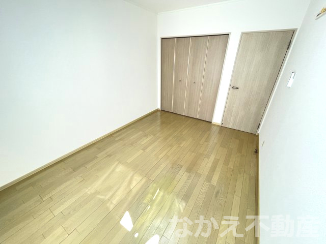 【寝室】